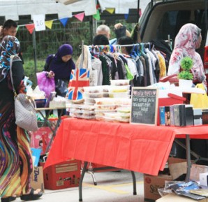 Friday Night Fever Mobile Fiesta Carboot Sales UTHM 2016