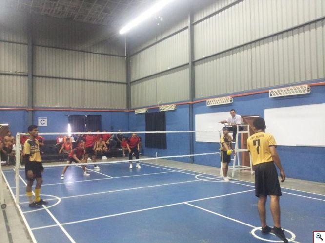 UTHM Sports Center organizes Batu Pahat Indoor Sepak Takraw Championship