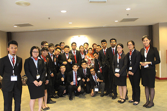Enactus UTHM celebrates with the All Star Award in the Enactus Malaysia National Cup 2015