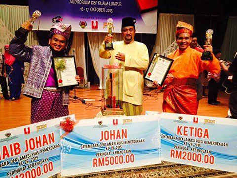 UTHM Cultural Officer Champion for 2015 Poetry Declamation Contest Independence National Level