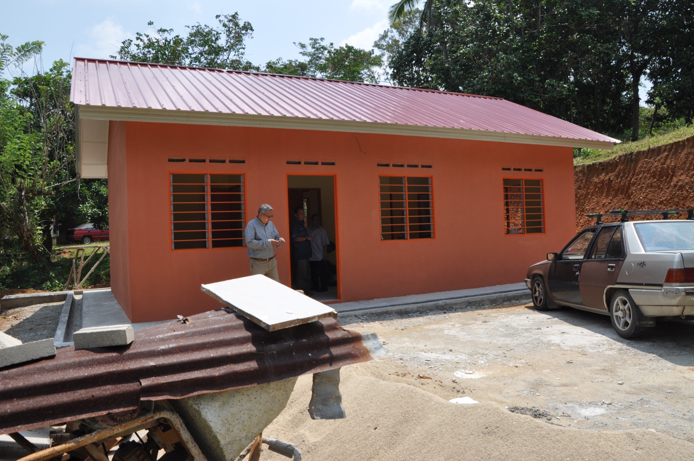 CONSTRUCTION OF THE KUALA LIPIS COMMUNITY HOMES PROGRAMME