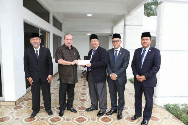 Sultan Johor sumbang RM500 ribu ke Dana Wakaf Tunai Pendidikan UTHM