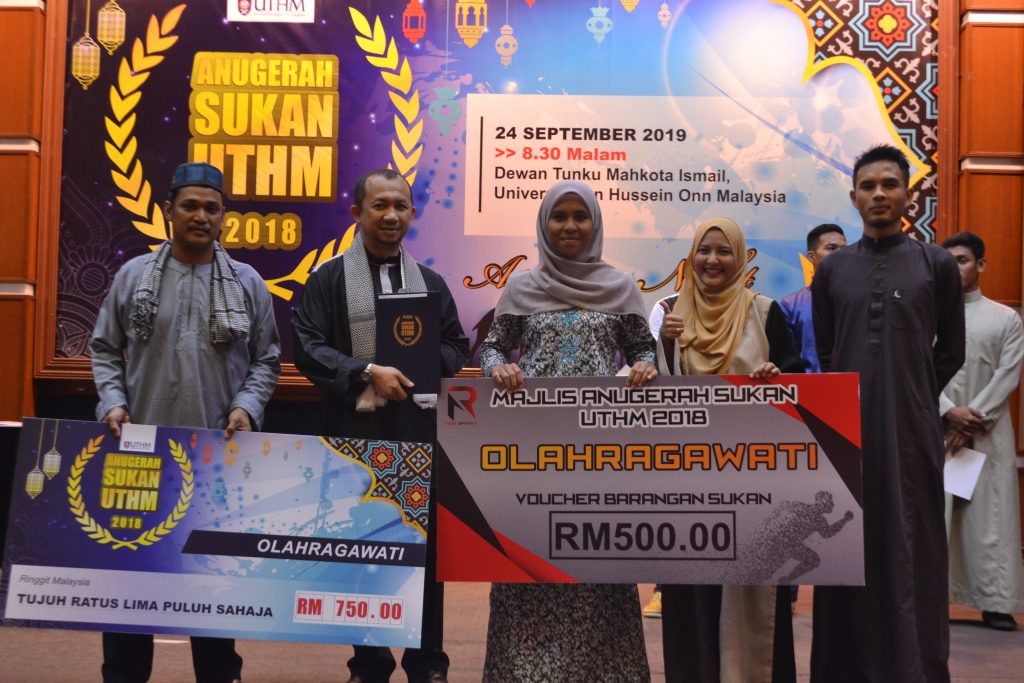 Majlis Anugerah Sukan 2018 Hargai Atlet Jurulatih Dan Pengurus Pasukan Berita Uthm