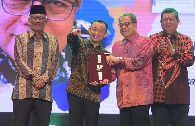 Johan Jaaffar raih dua anugerah di Majlis Hadiah Sastera Perdana 