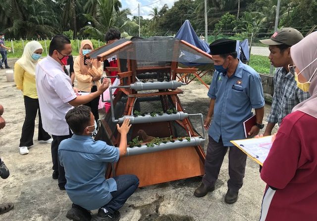 30 Penuntut UTHM bangunkan reka bentuk modul sistem pertanian 