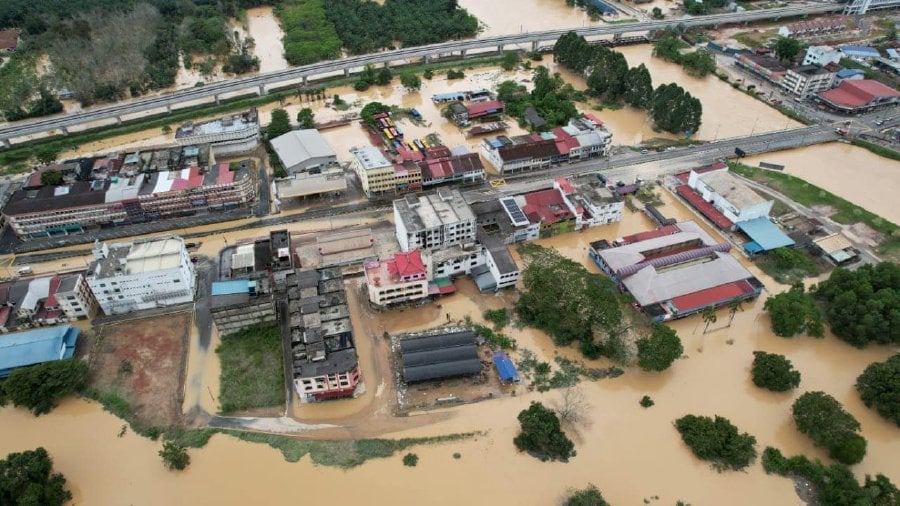 Communication crisis: Do we provide enough information in mitigating the flood issue?