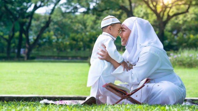 Darjat ibu di sisi Islam