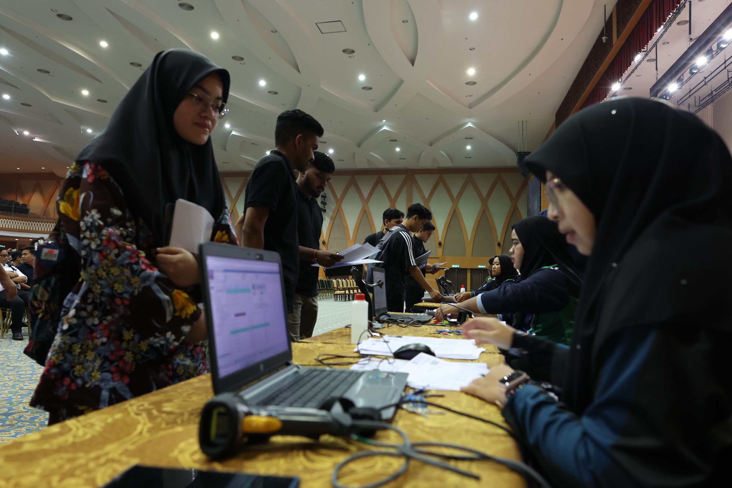 UTHM beri bantuan zakat, pinjaman tanpa faedah bantu pelajar tidak berkemampuan