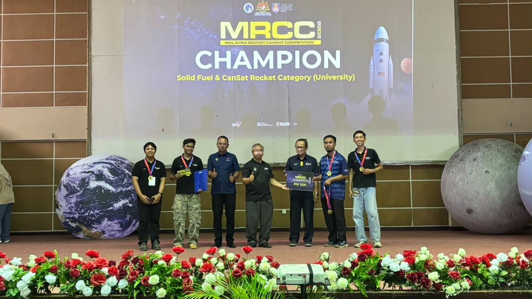 UTHM Rocketeers rangkul johan kategori Roket 1km dan CanSat Universiti di MRCC 2026